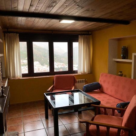 Casa Maribel Villa Guejar-Sierra Bagian luar foto