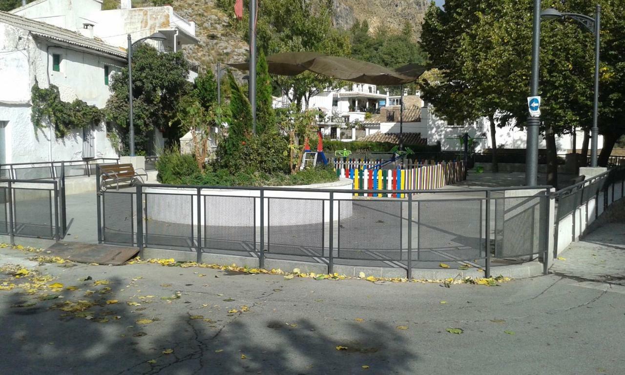 Casa Maribel Villa Guejar-Sierra Bagian luar foto