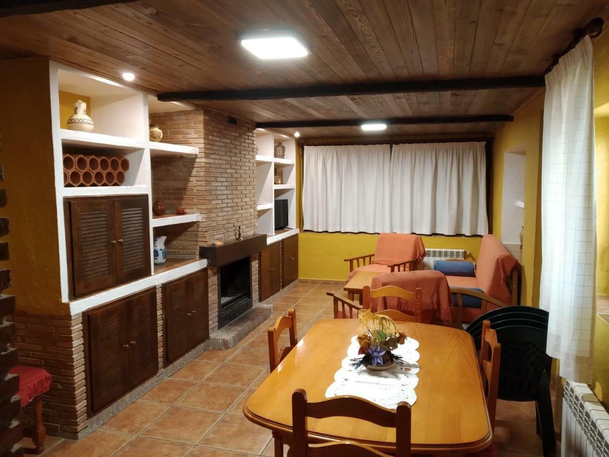 Casa Maribel Villa Guejar-Sierra Bagian luar foto